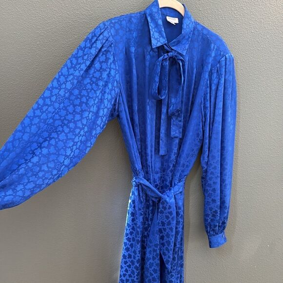 Vintage Cassis 100% Silk Dress Billow Sleeve Sz L - Picture 2 of 9